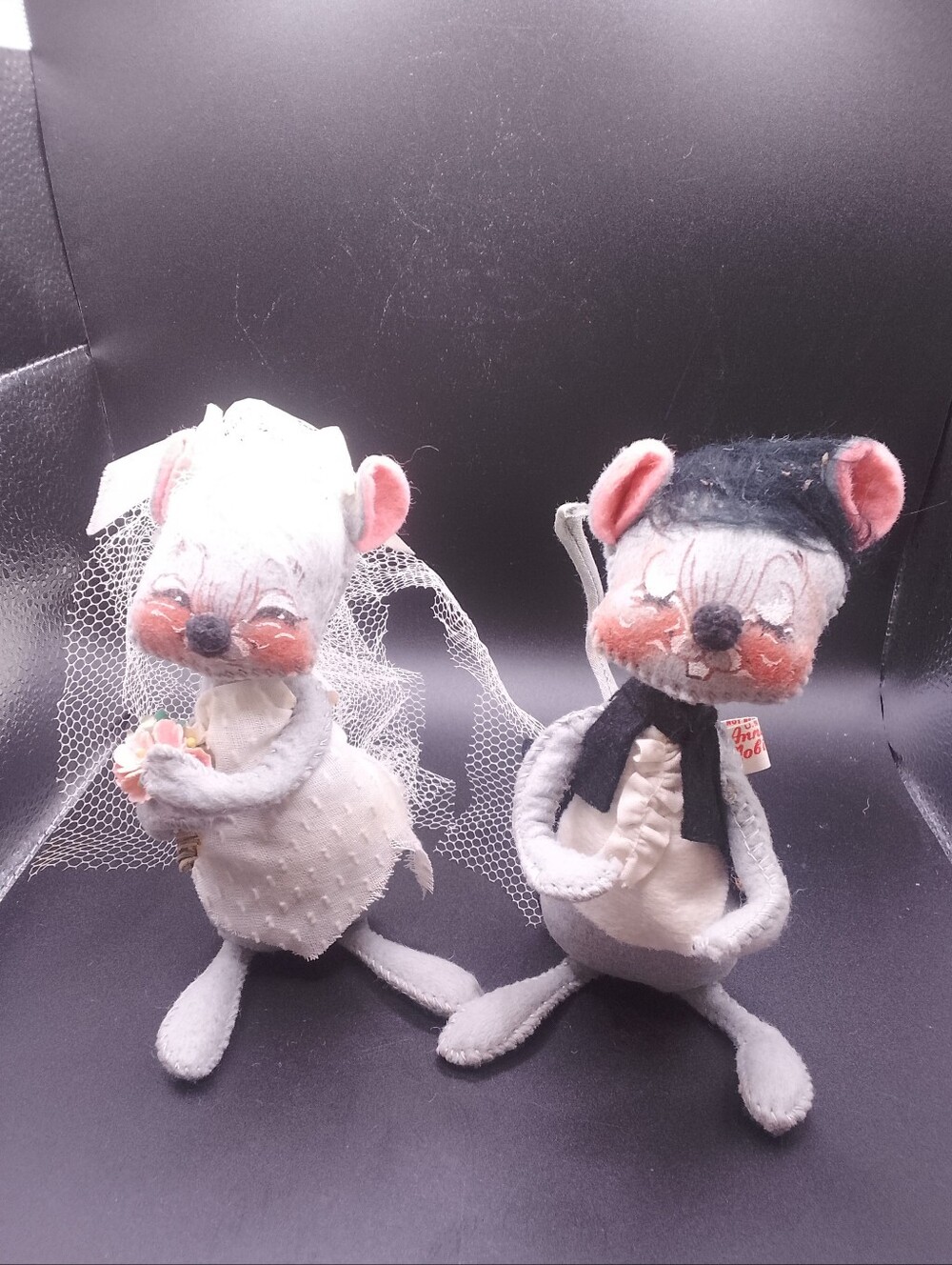 Annalee Mobilities Dolls 1971 Vintage Mouse Doll Figurines  Bride & Groom